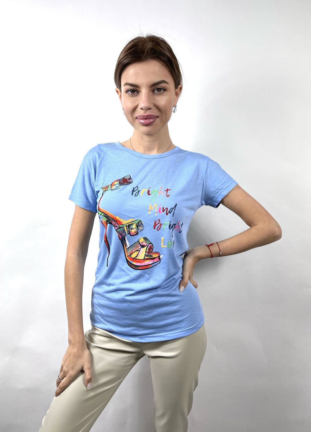 Блакитна всесезон футболка Miss Gramaj