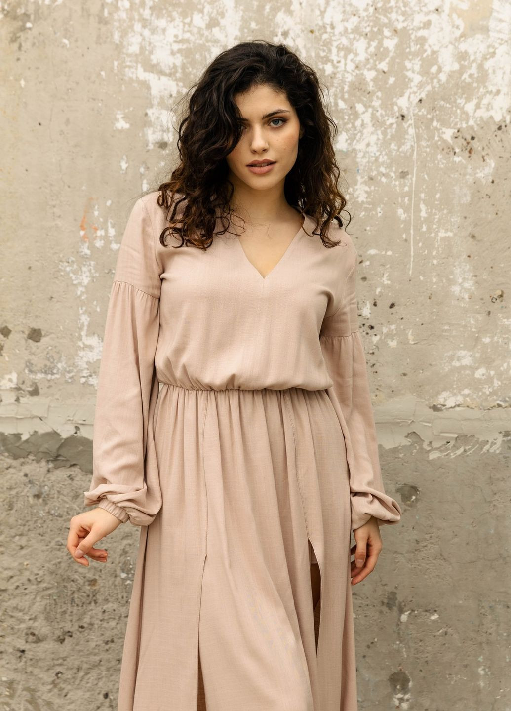 Бежева повсякденний сукня Liton однотонна