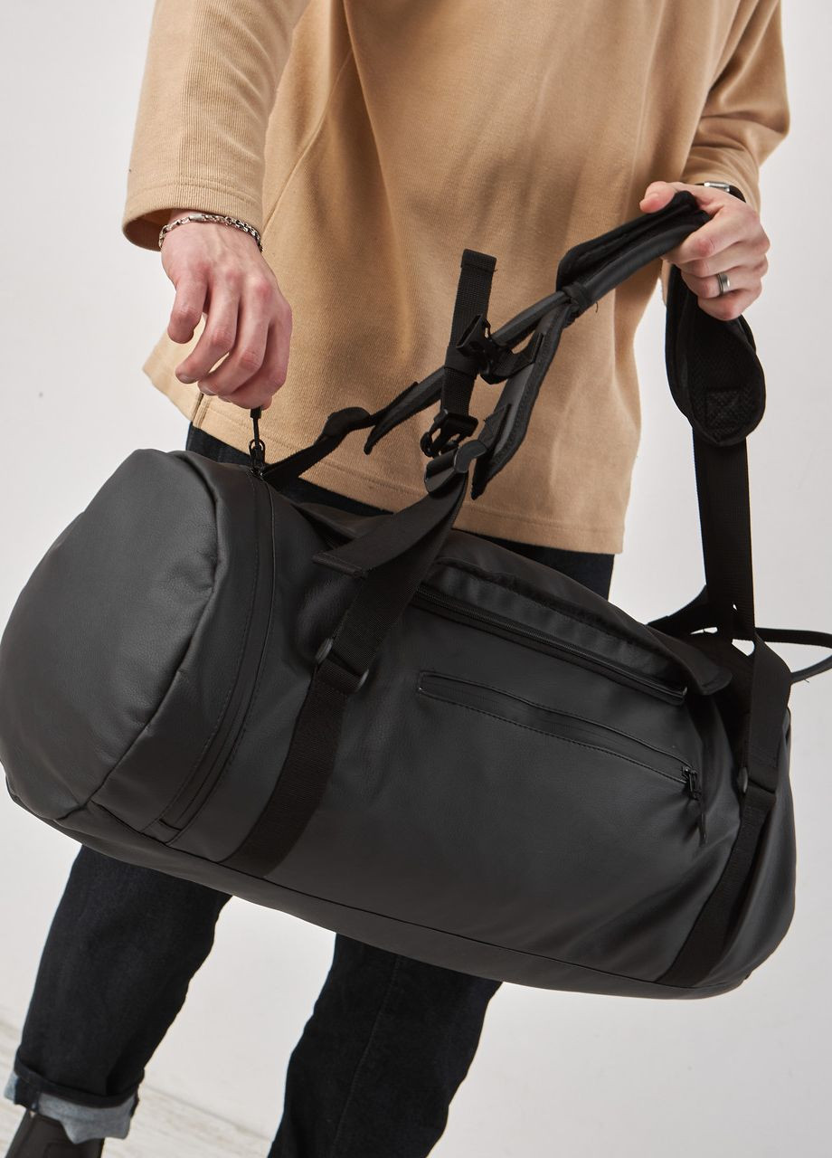 Сумка-рюкзак бочка чорна з кишенею для взуття 37L на 3 відділення No Brand сумка barrel (260396282)