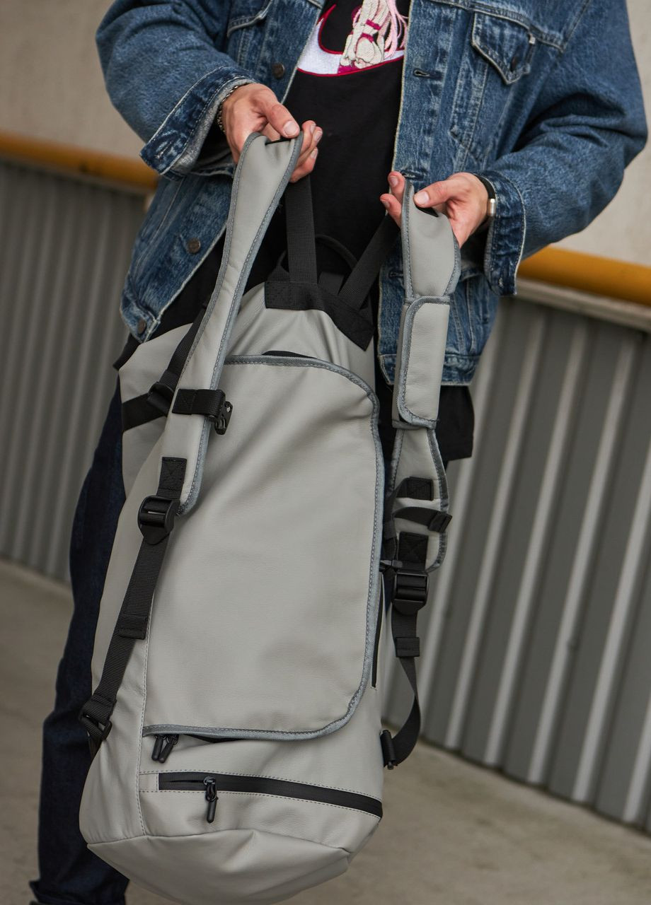 Багатофункціональна сумка-рюкзак з кишенею для взуття 37L на 3 відділення, в сірому кольорі No Brand сумка barrel (260396312)