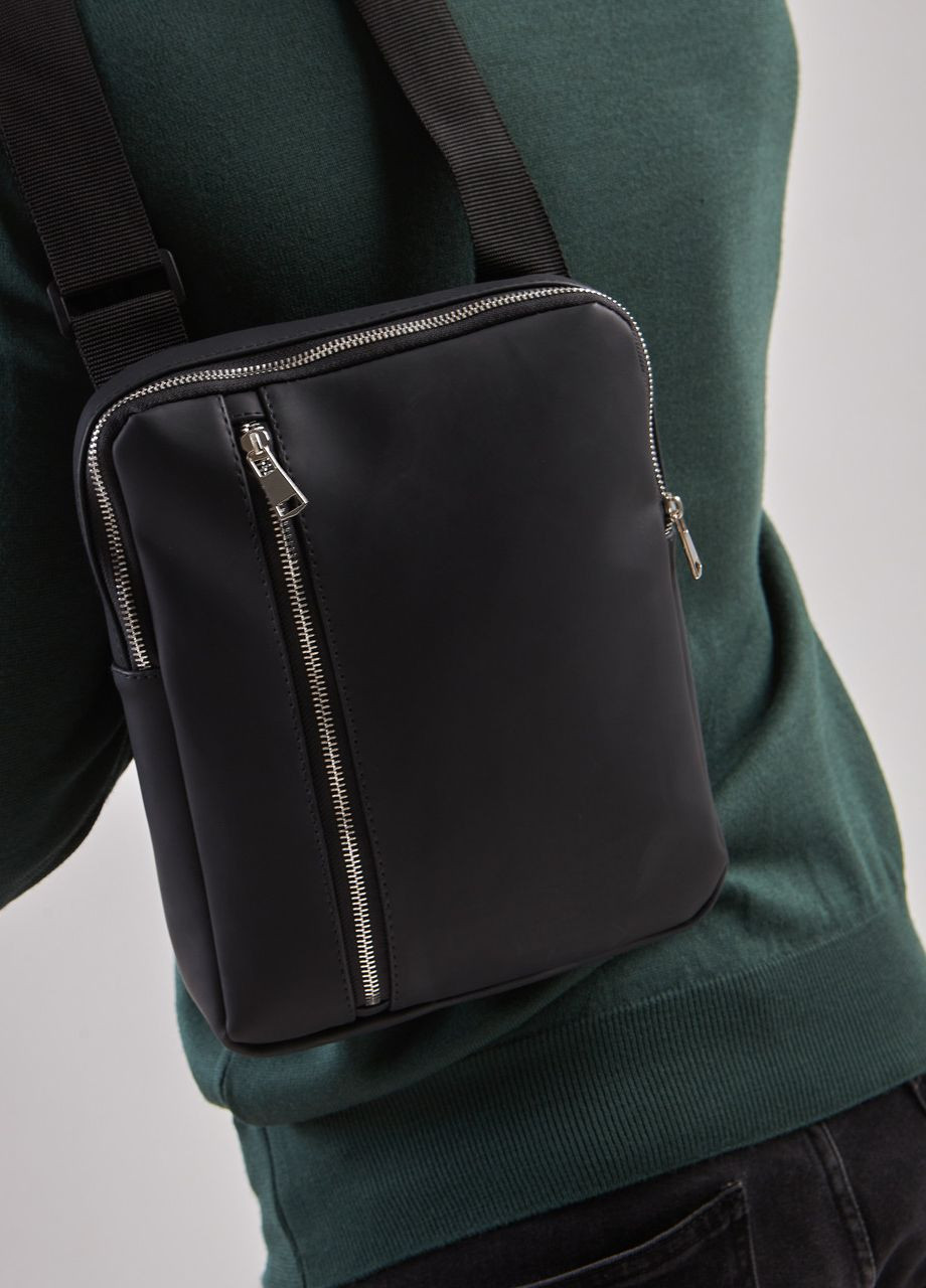 Чоловіча матова сумка планшет через плечо матова екошкіра No Brand vertical (260396296)