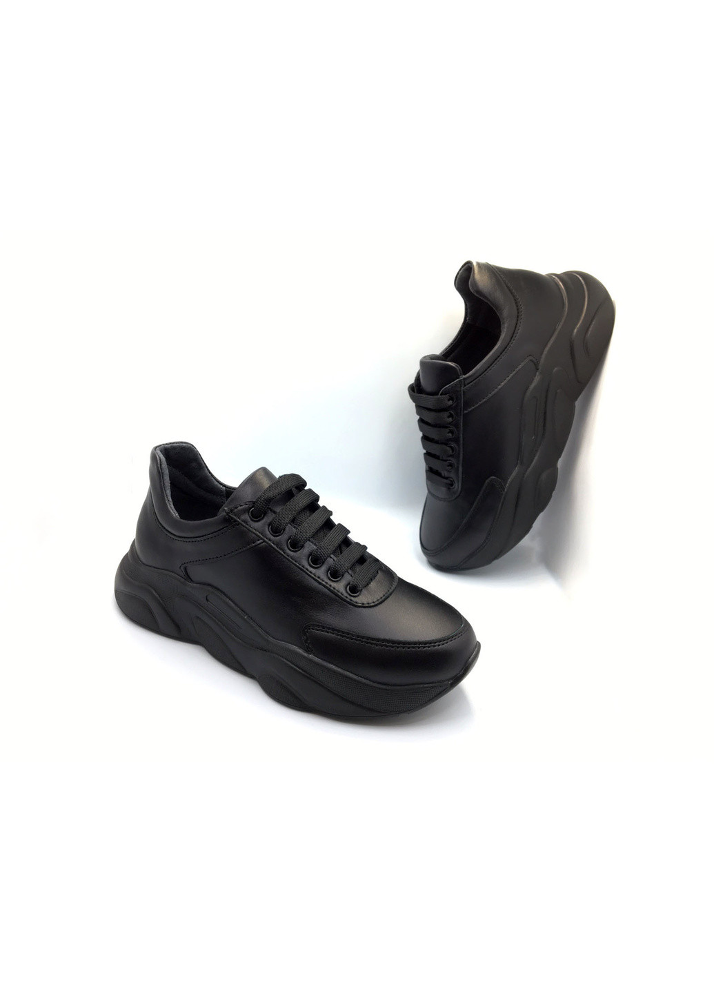 Черные всесезонные кроссовки Jordan