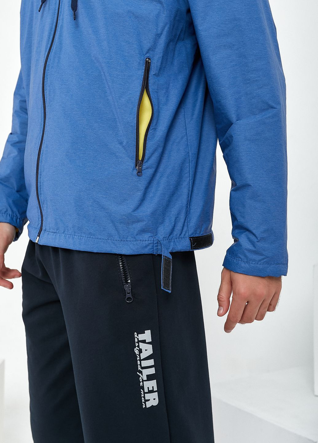 Синяя демисезонная куртка ветровка из плащевой ткани с подкладкой Tailer