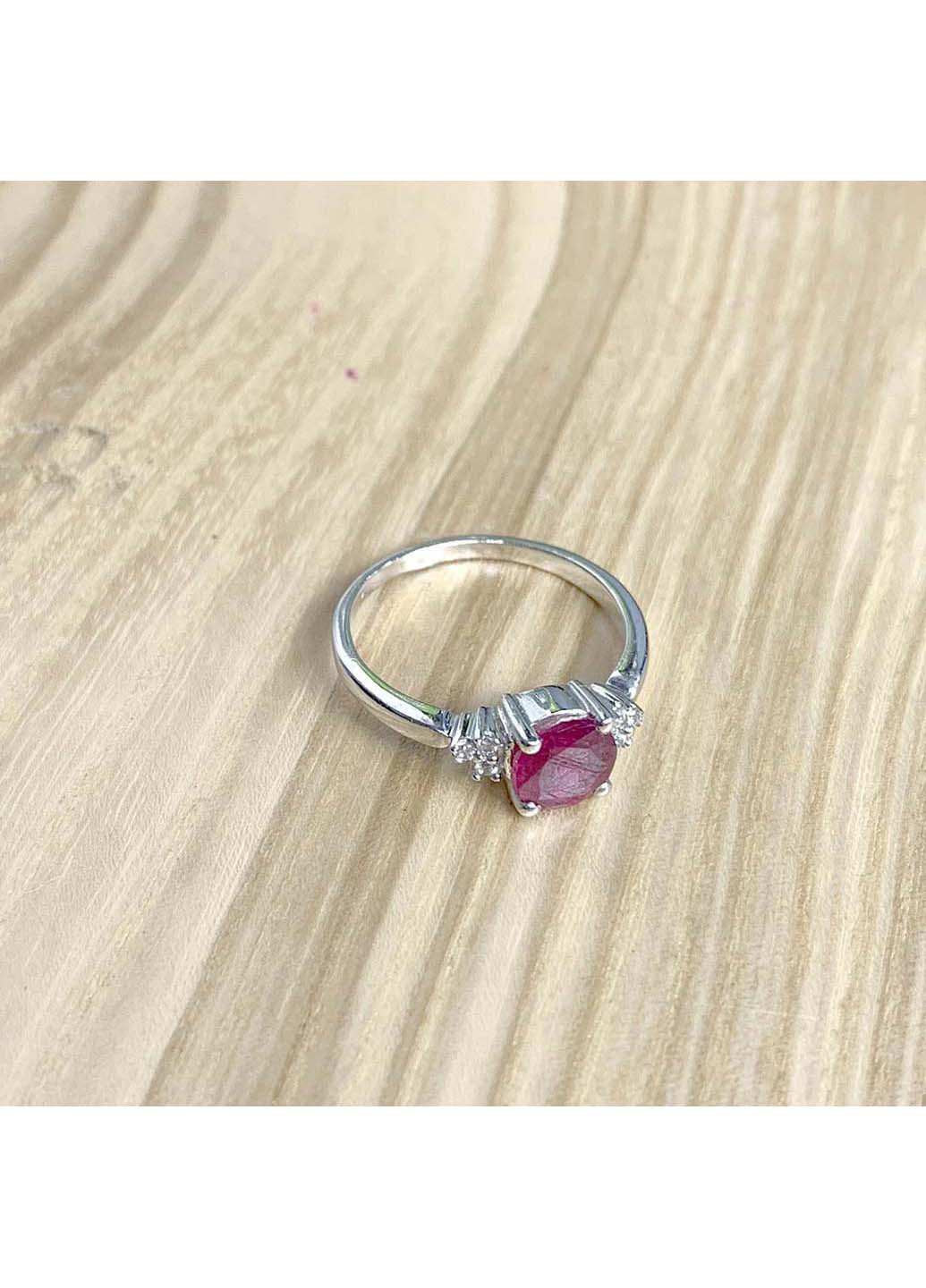 Срібна каблучка з натуральним рубіном 1.81ct Silver Breeze (260516436)