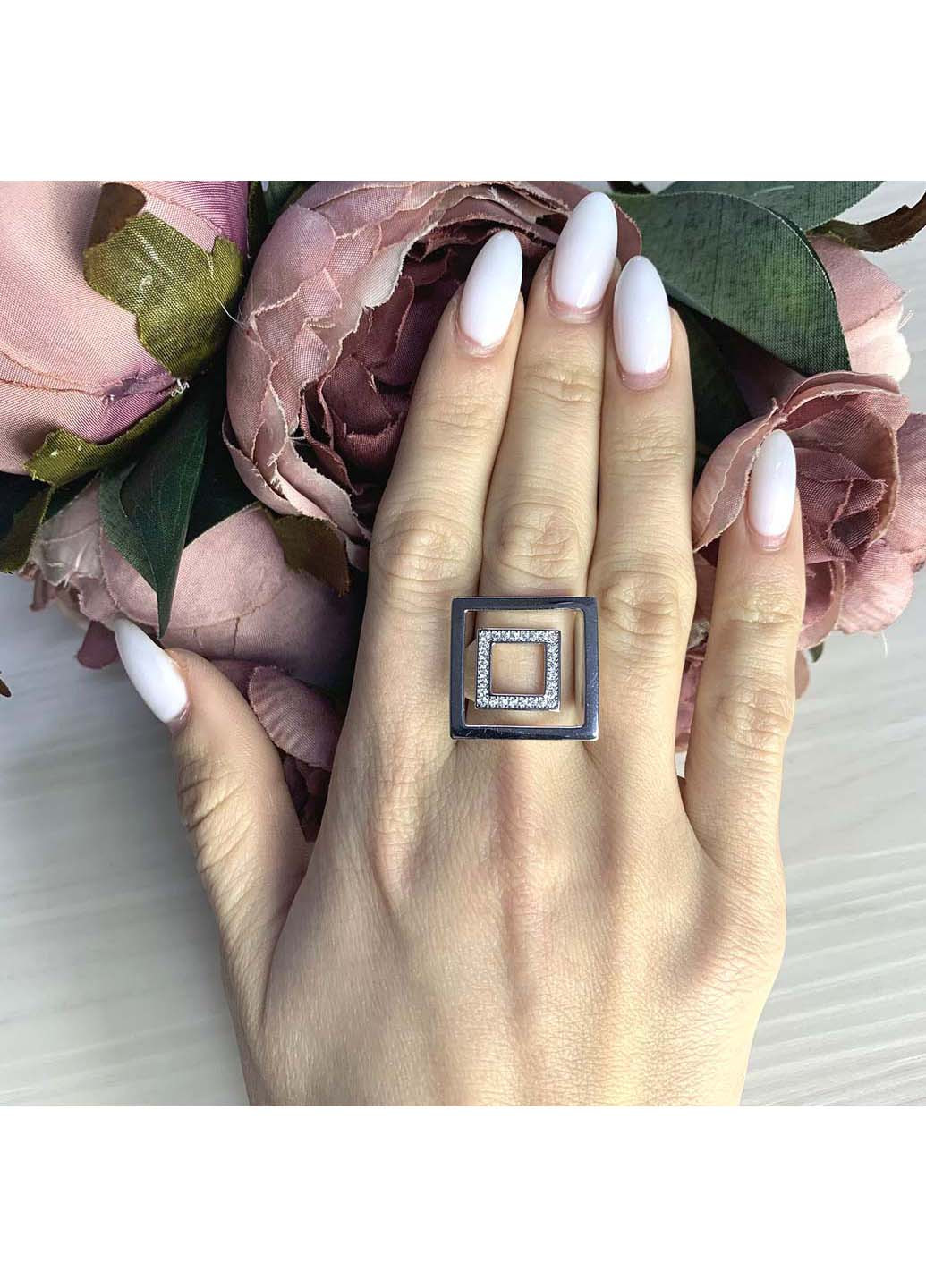 Серебряное кольцо с фианитами Silver Breeze (260516510)