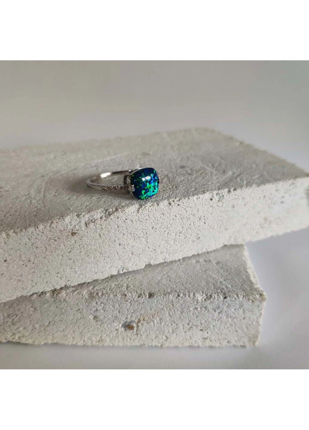 Серебряное кольцо с опалом 1.455ct Silver Breeze (260518328)