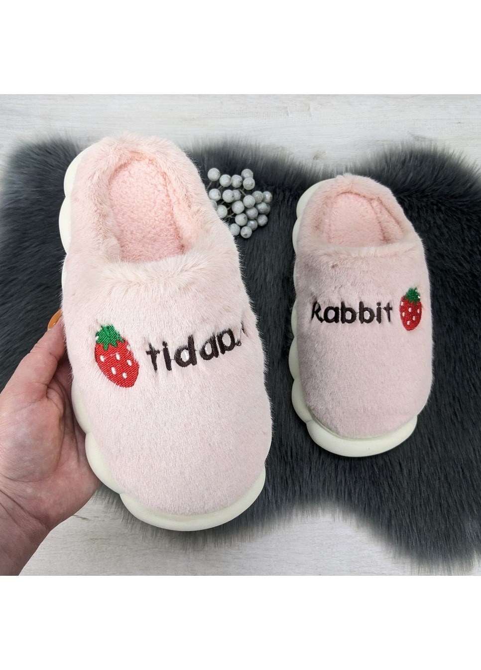 Тапочки жіночі пухнасті на хутрі на платформі Lion (260551971)