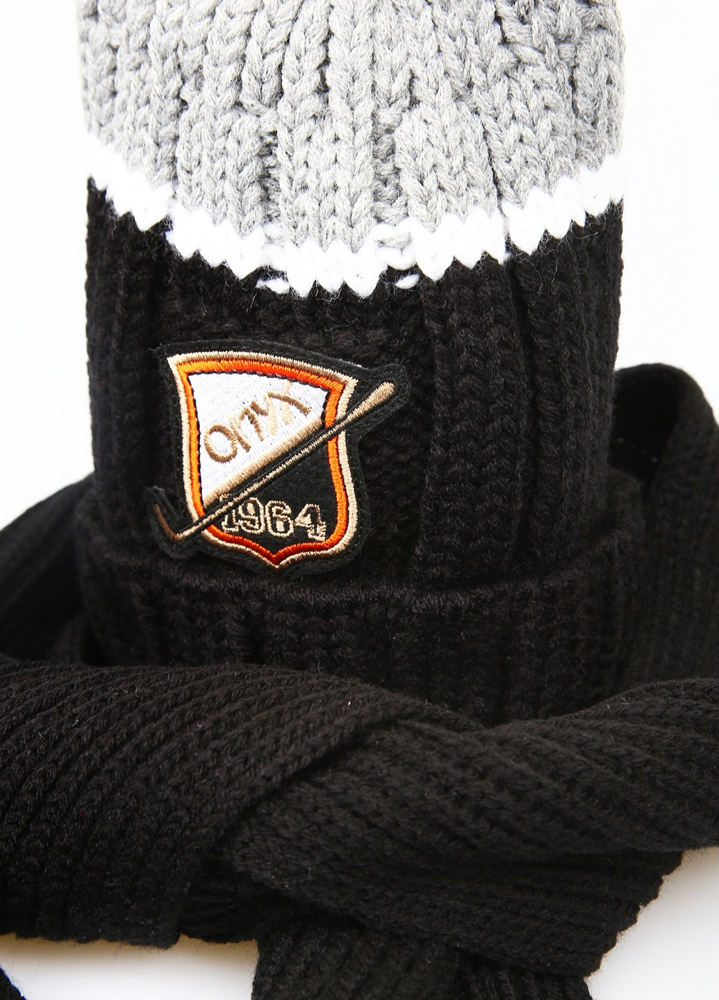Черный зимний комплект (шапка, шарф) Onyx