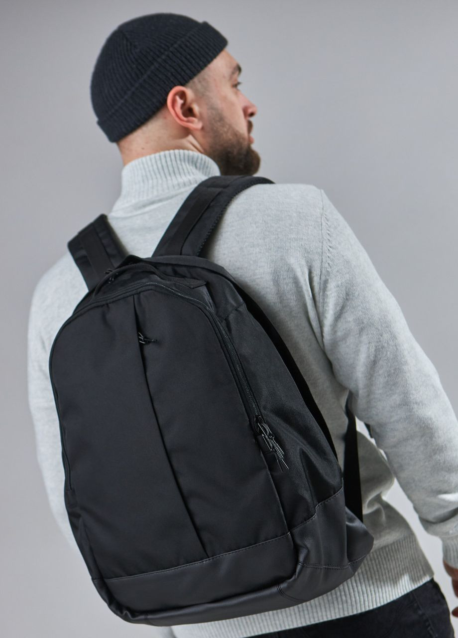 Функціональний рюкзак класичної форми з великою кількістю відділень в чорному кольорі, 30л No Brand shkool (260617337)
