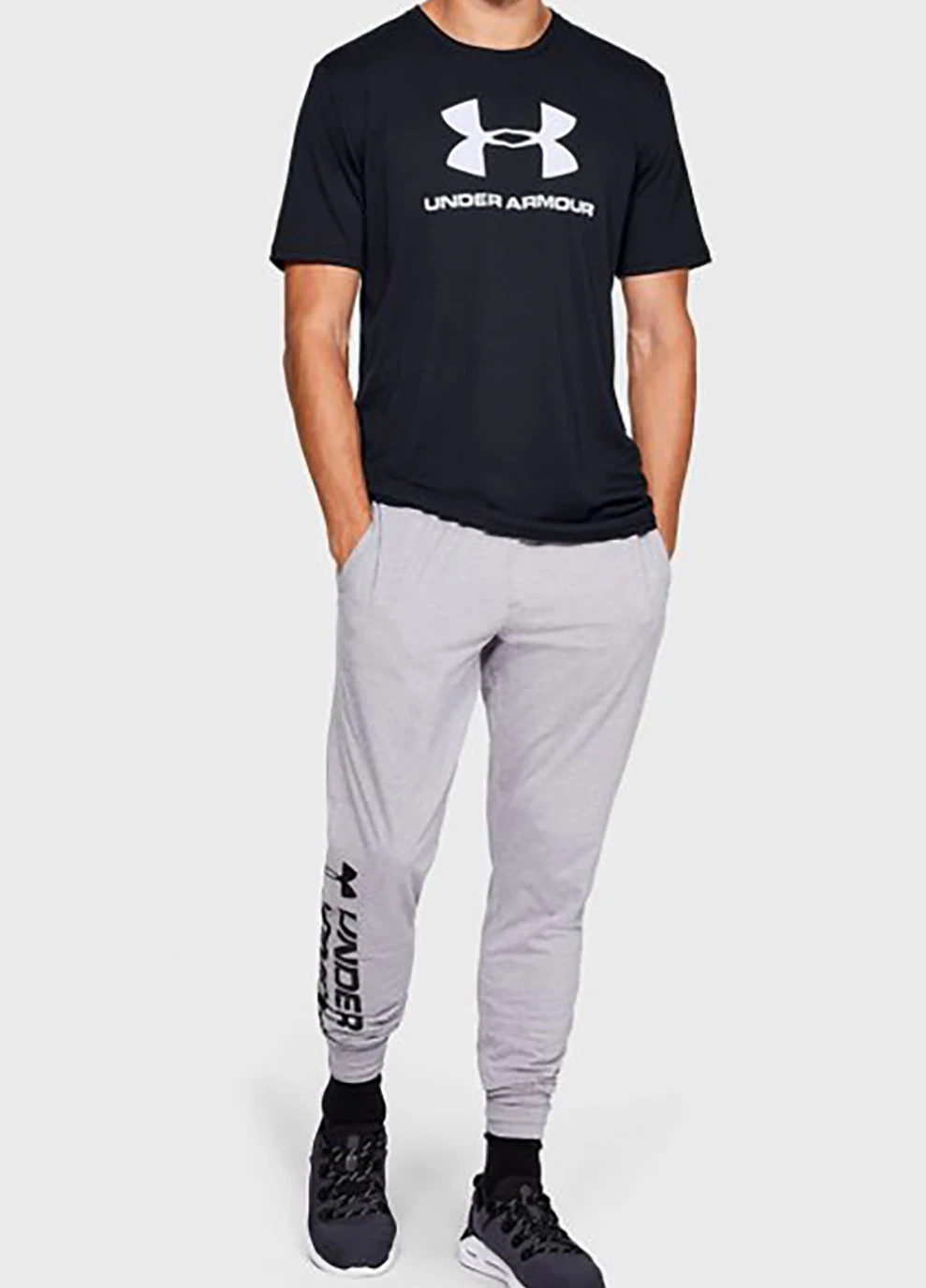 Чорна футболкаportstyleogos чорний чол Under Armour