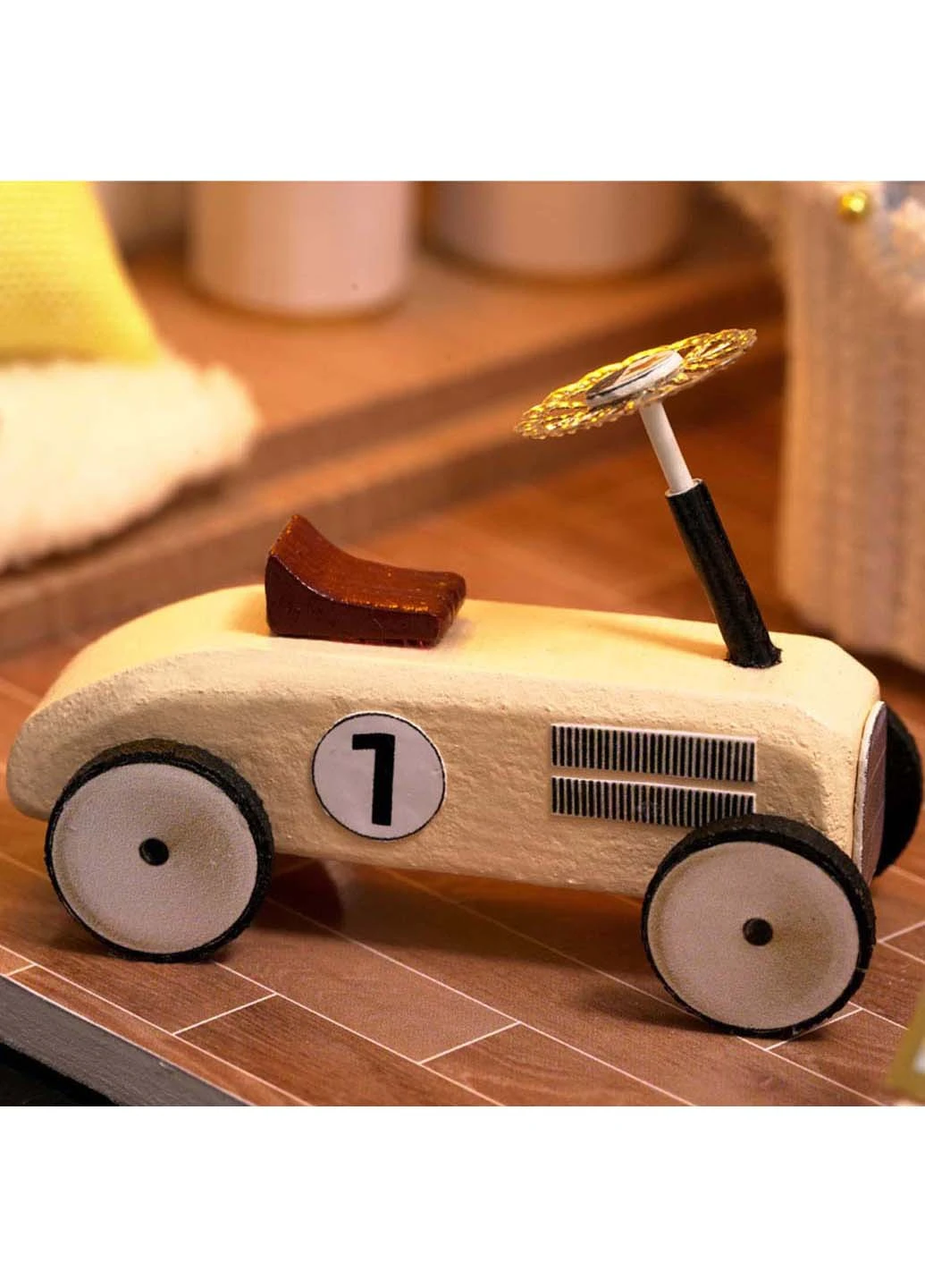 Кукольный дом конструктор DIY QT-010-B Happy Birthday Cute Room (260644038)