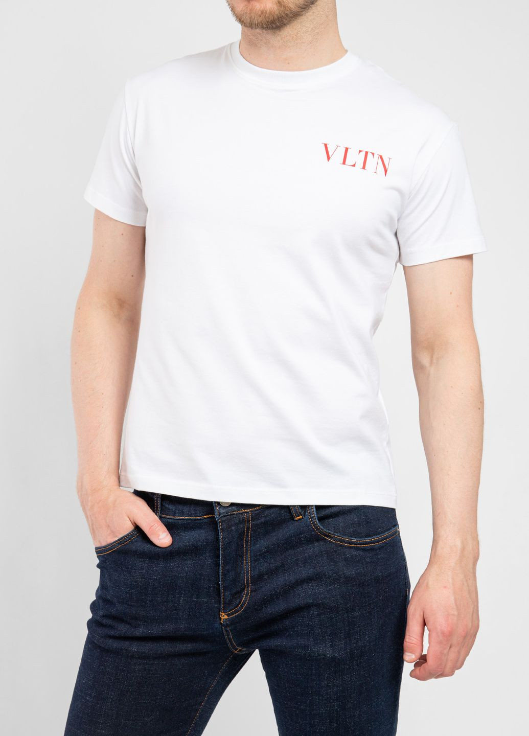 Белая белая футболка с логотипом Valentino