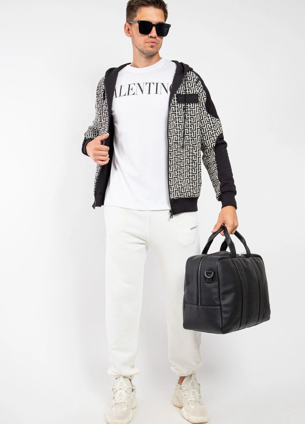 Біла футболка Valentino