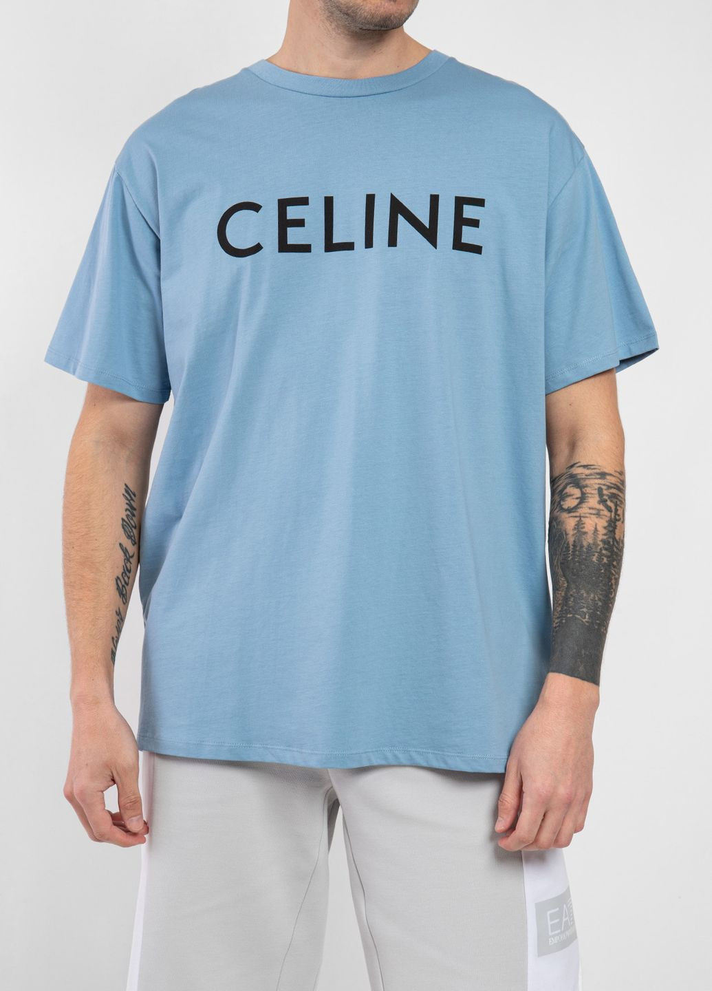 Голубая белая футболка oversize с логотипом Celine
