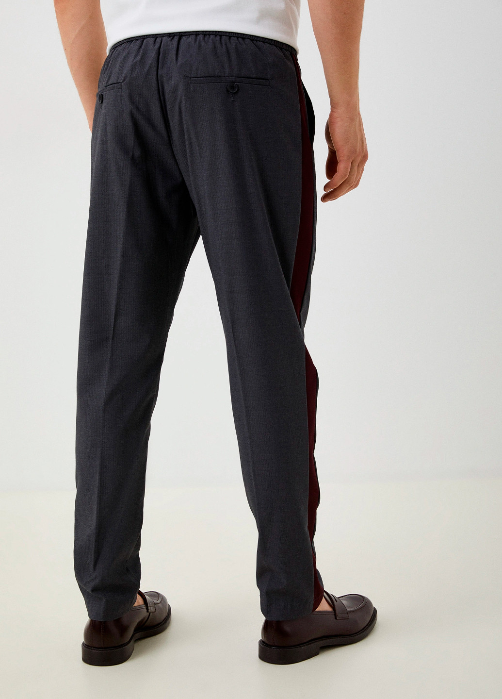 Серые кэжуал демисезонные укороченные, каррот, зауженные брюки Antony Morato