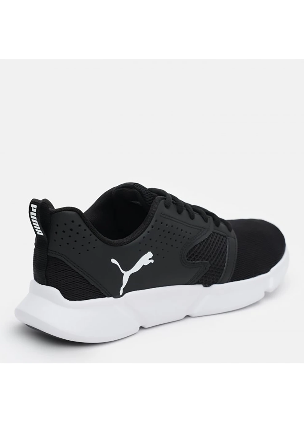 Черные демисезонные мужские кроссовки для бега interflex modern black-white Puma
