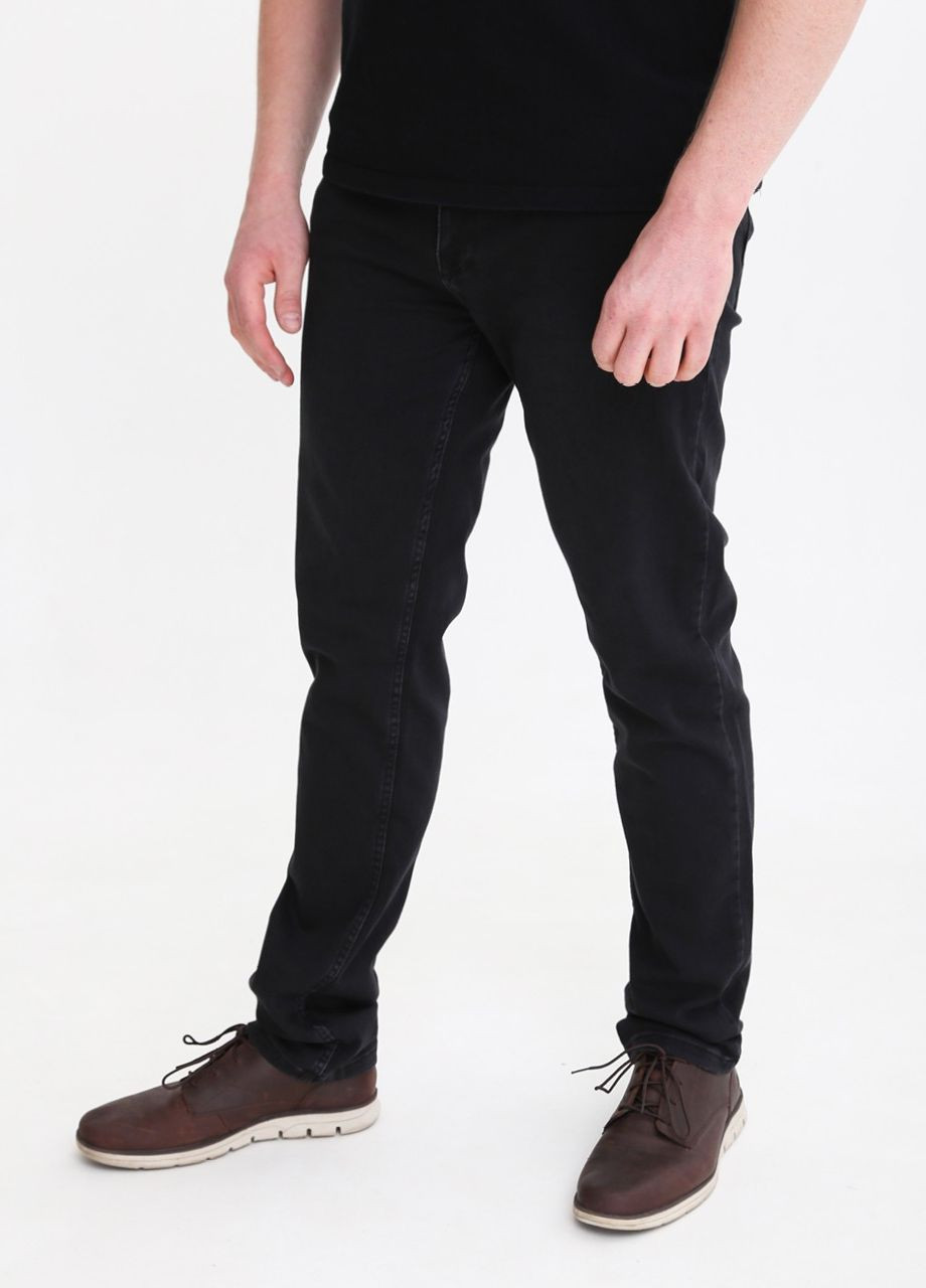 Черные демисезонные слим джинсы мужские слим черные со стрейчем Slim ARCHILES