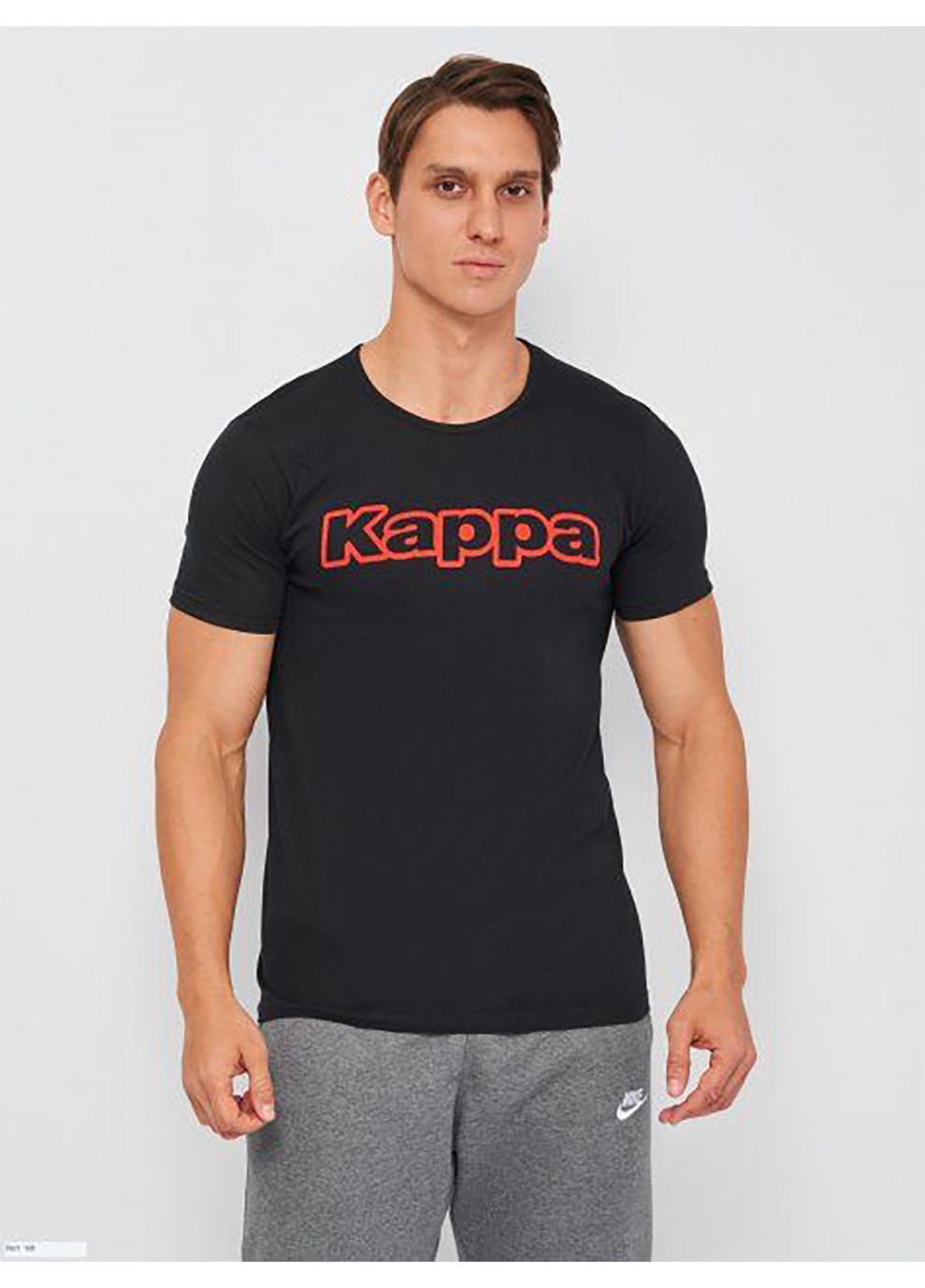 Черная футболка t-shirt mezza manica girocollo con stampa logo petto черный m муж k1335 nero-m Kappa