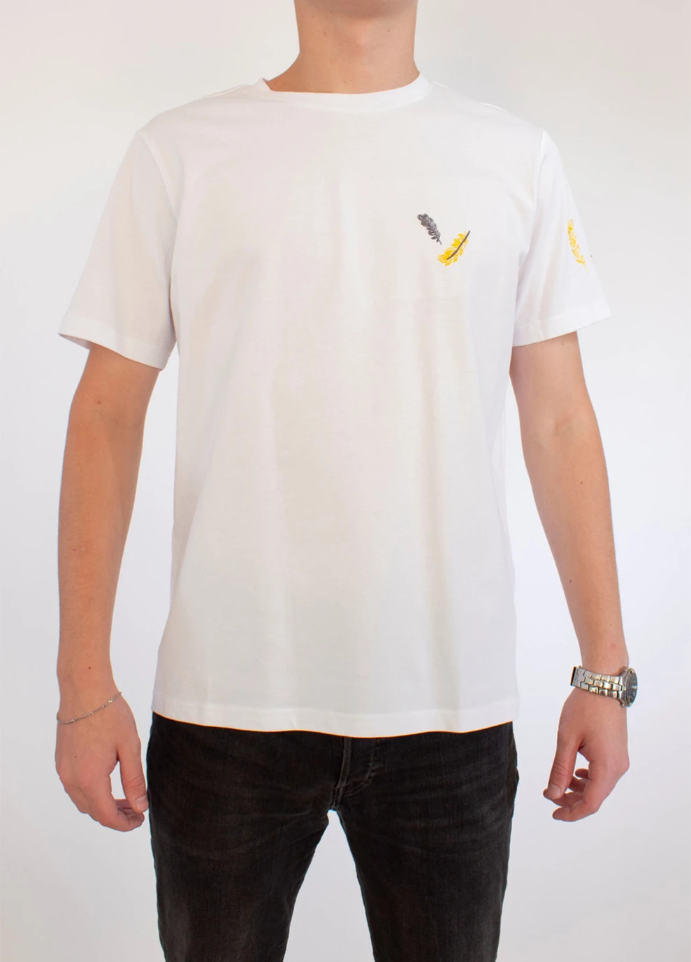 Біла чоловіча футболка feathers white xl (28971935) No Brand