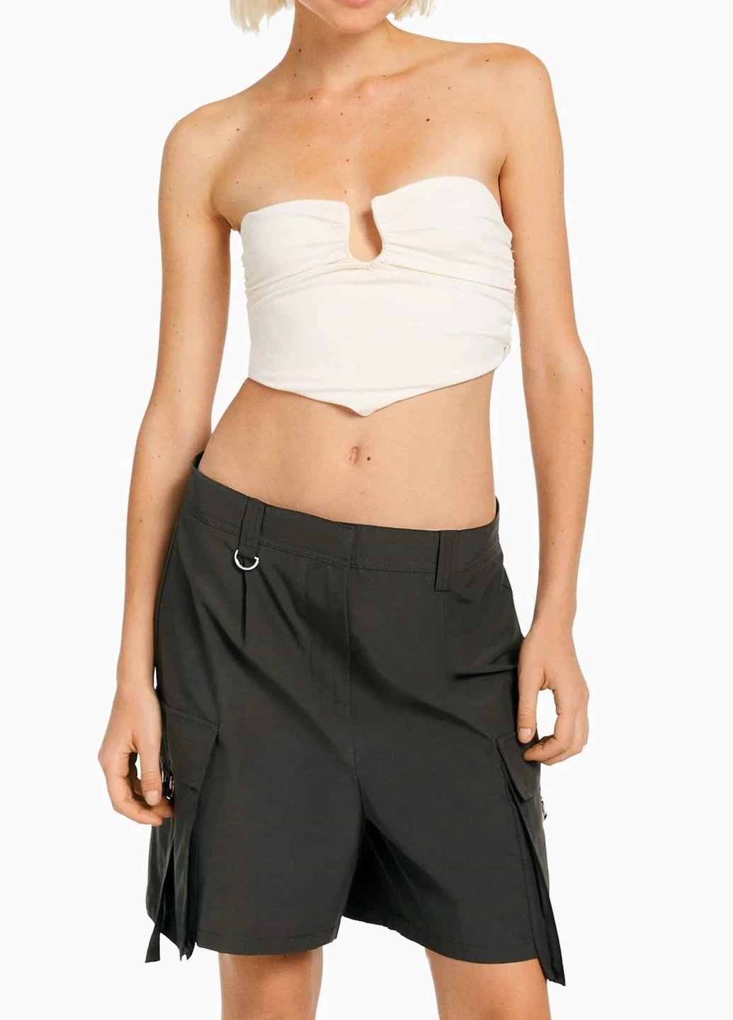 Шорты Bershka (260734968)