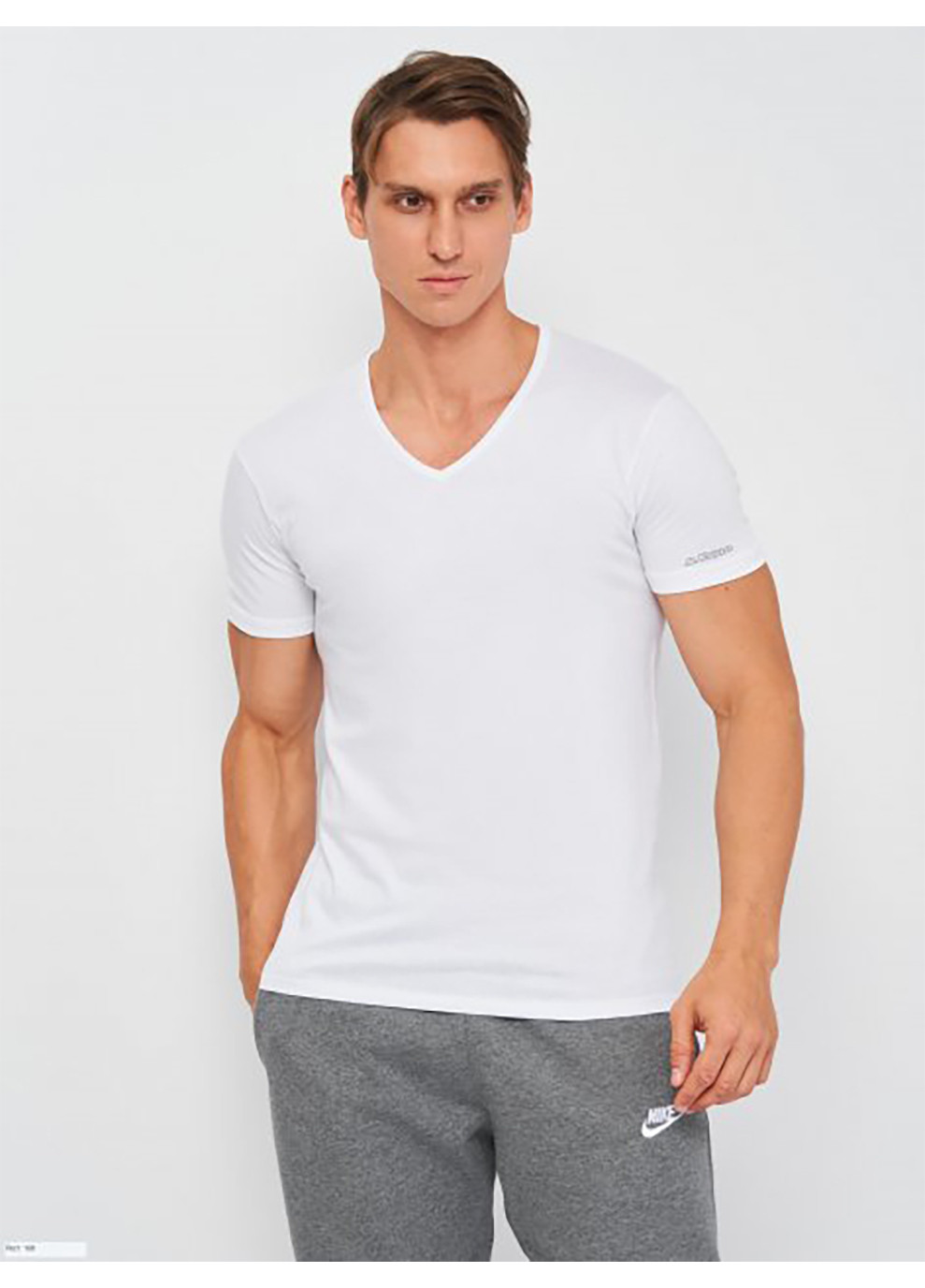 Біла футболка t-shirt mezza manica scollo v білий чол m k1315 bianco m Kappa