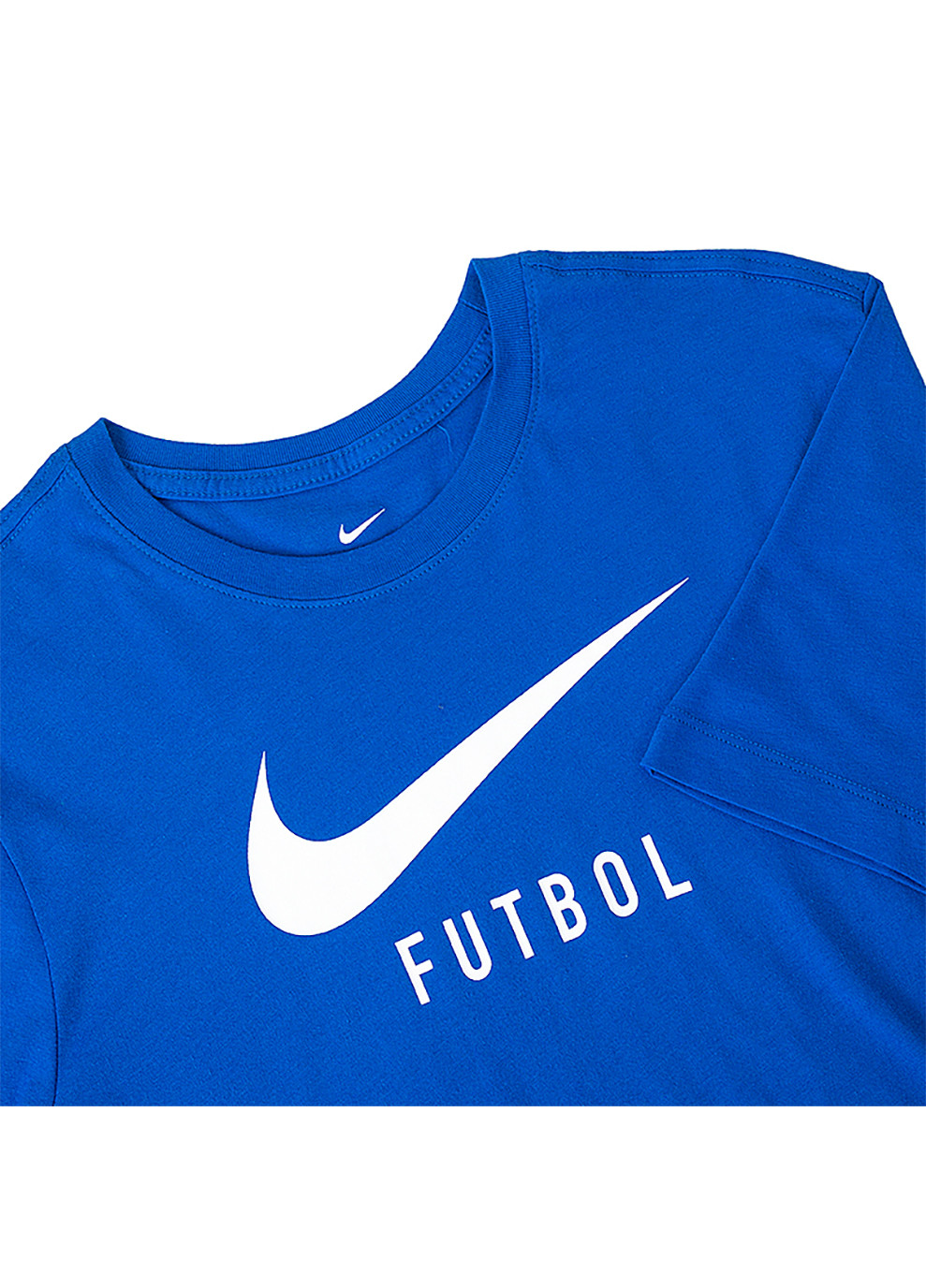 Синяя мужская футболка m nk swsh ftbl sccr tee синий s (dh3890-480 s) Nike