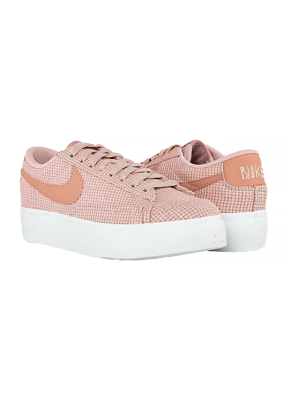 Жіночі Кросівки BLAZER LOW PLATFORM ESS Рожевий Nike рожеві демісезони (260793084)