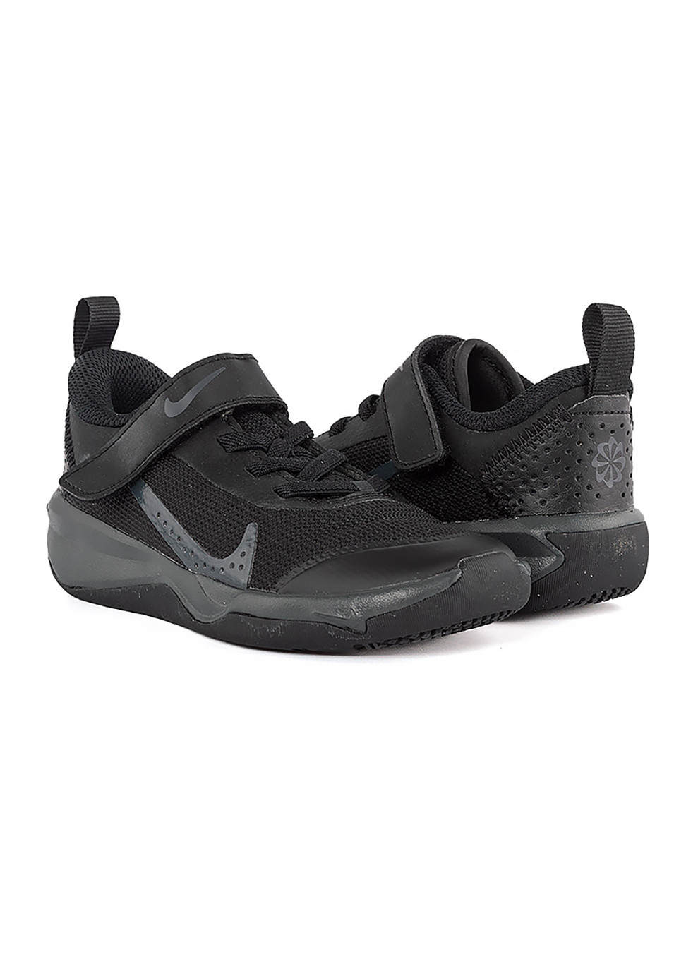 Черные демисезонные детские кроссовки omni multi-court (ps) черный Nike