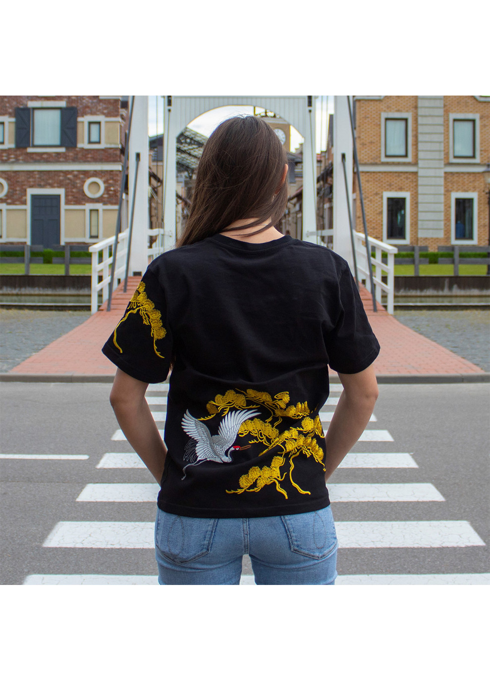 Женская Футболка Golden Sakura Black No Brand - (260955668)