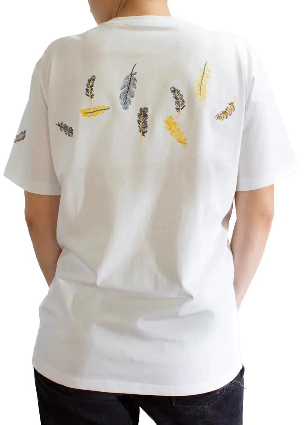 Женская Футболка Feathers White No Brand - (260956133)
