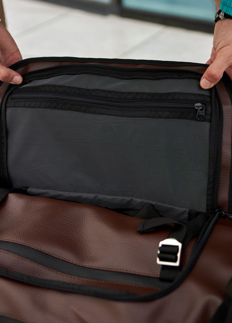Багатофункціональна сумка-рюкзак з кишенею для взуття 37L на 3 відділення, коричневий колір No Brand сумка barrel (261326416)