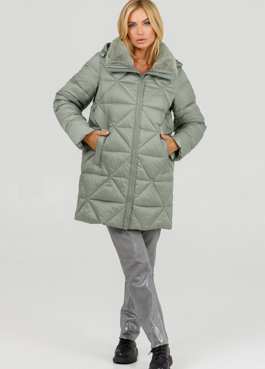 Оливкова зимня куртка-пуховик великих розмірів оливковий Black