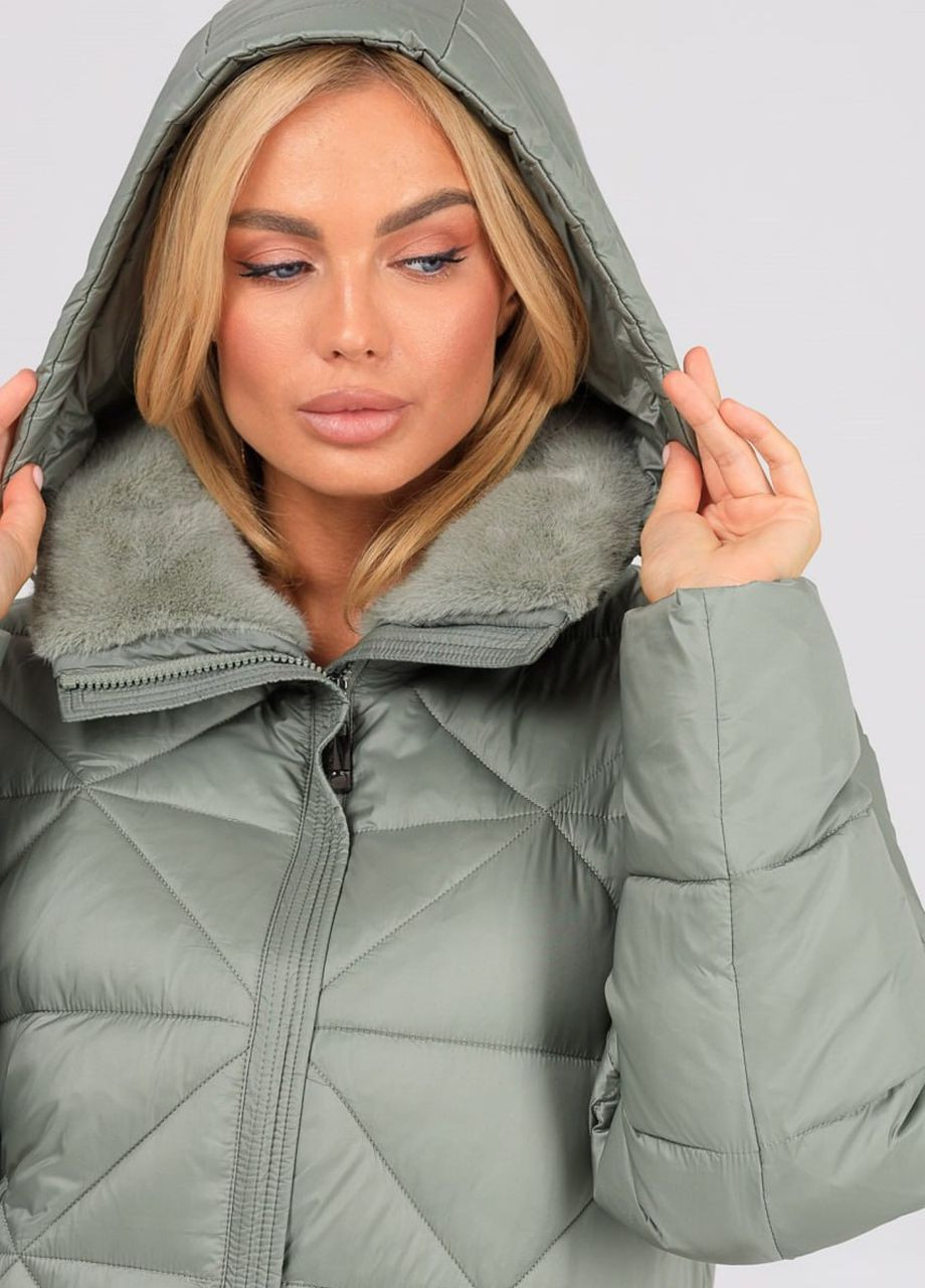 Оливкова зимня куртка-пуховик великих розмірів оливковий Black