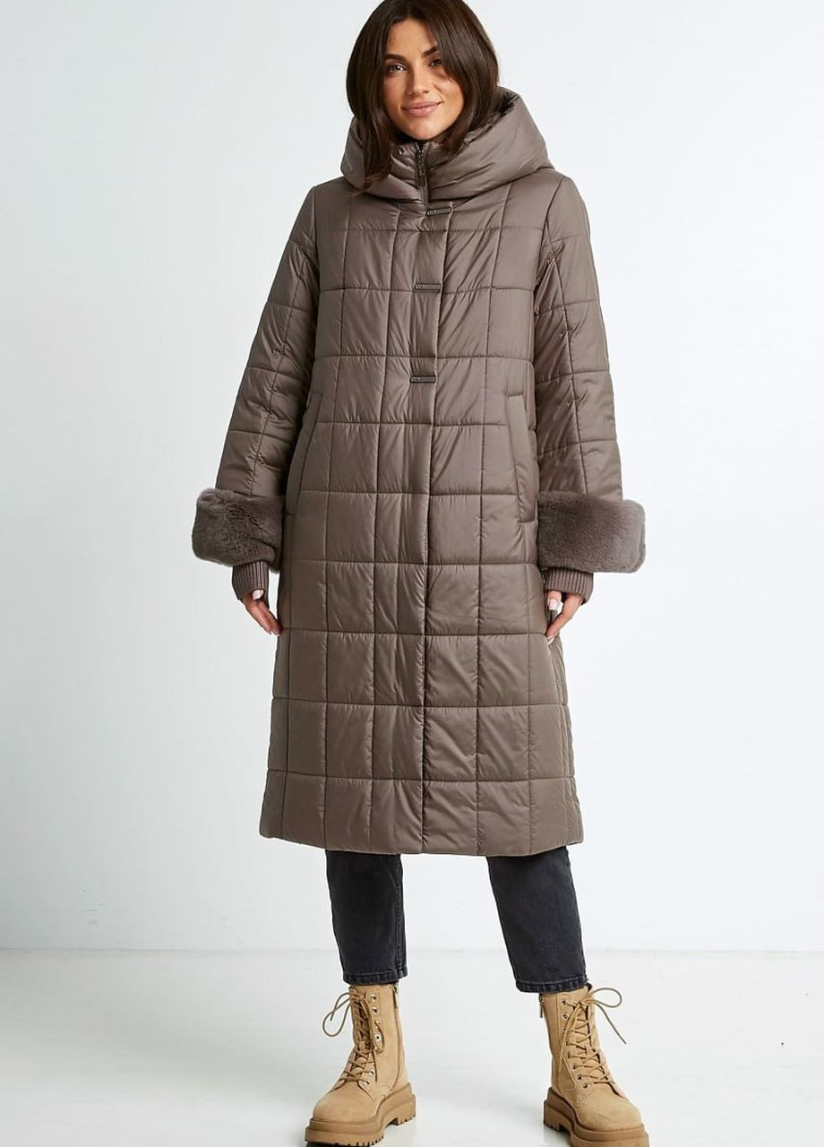 Коричнева зимня пальто на верблюжій шерсті duvetti капучіно Lora