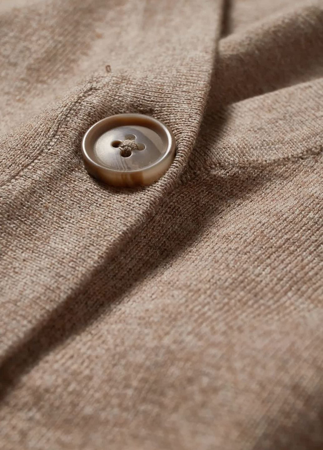 Бежевый демисезонный кардиган C&A