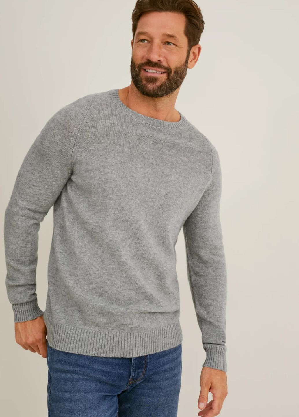 Серый демисезонный свитер из шерсти C&A