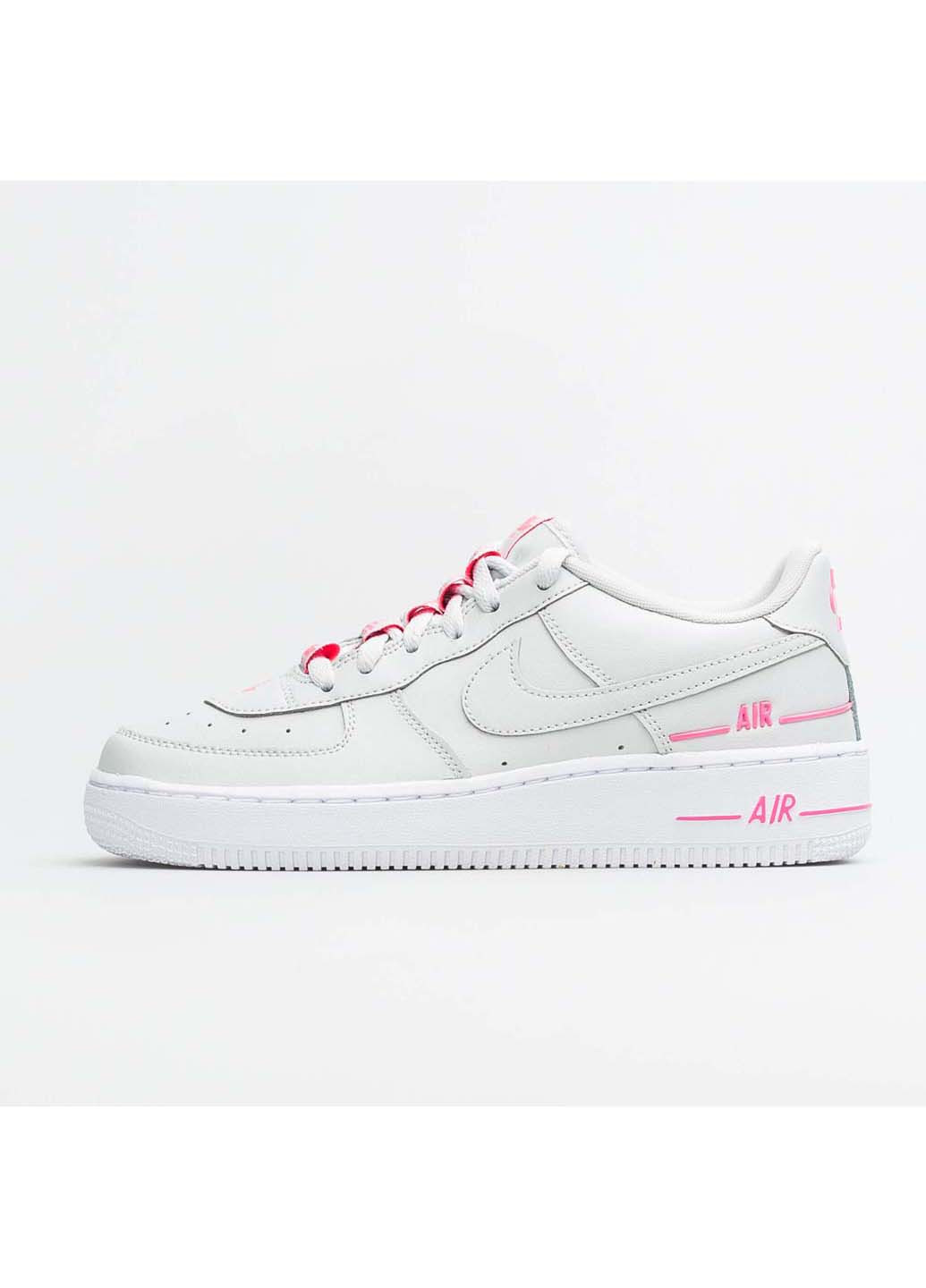 Белые демисезонные кроссовки женские air force 1 lv8 5 Nike