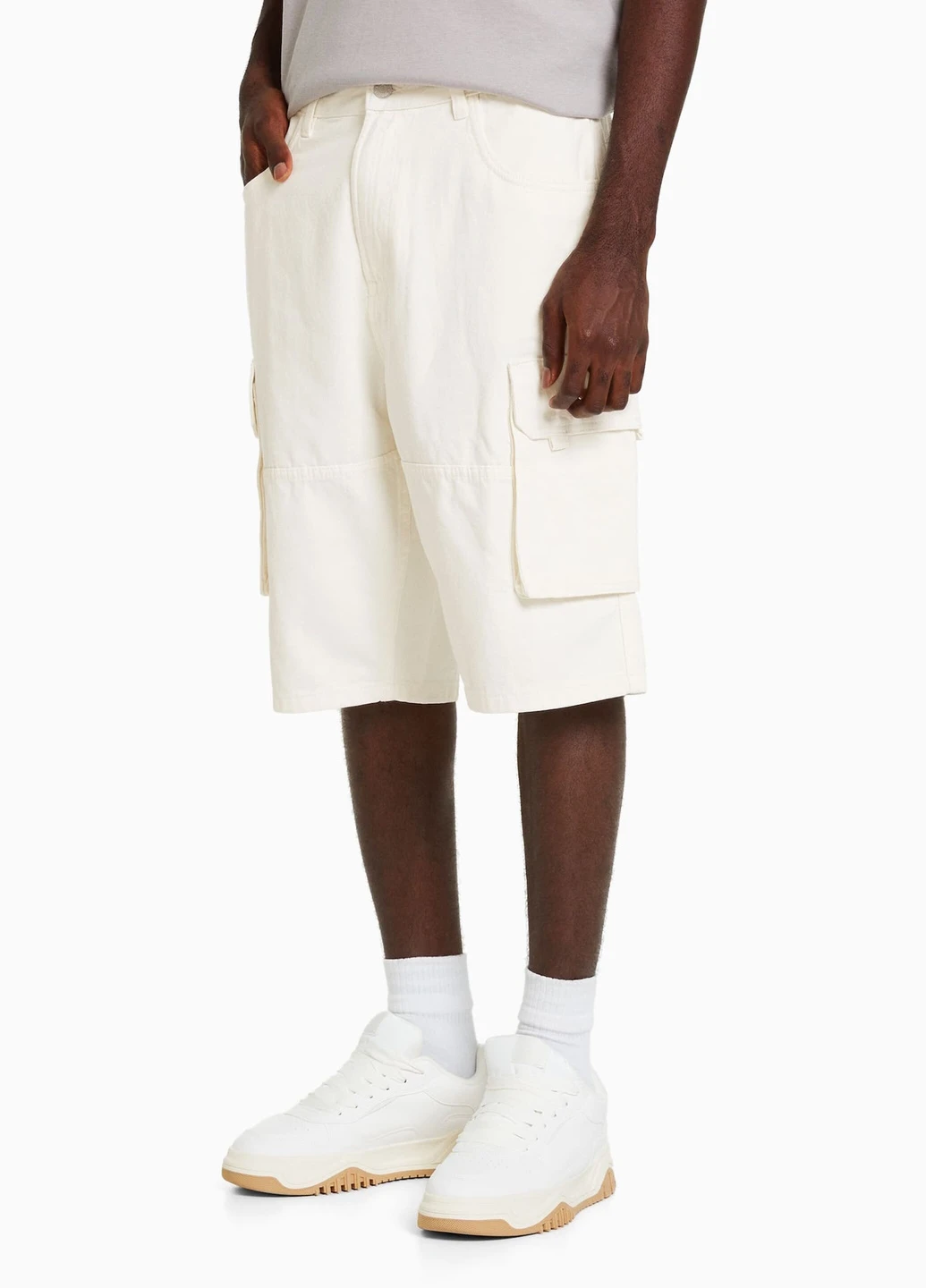 Шорти Bershka (261404317)