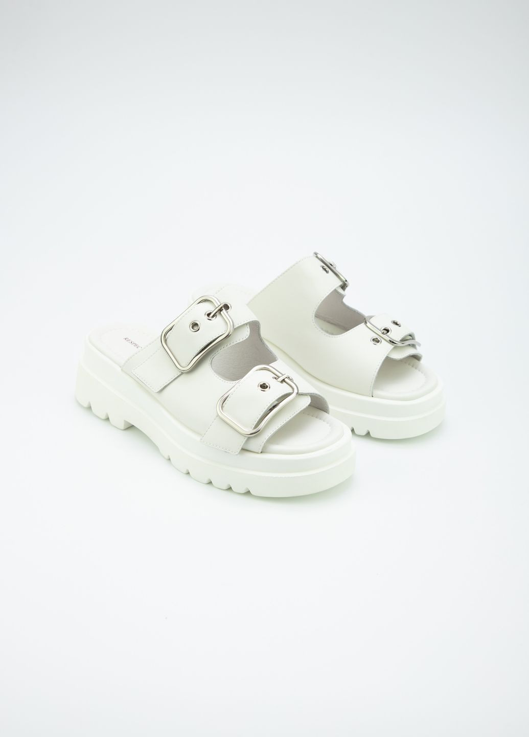 Белые шлёпанцы женские Respect