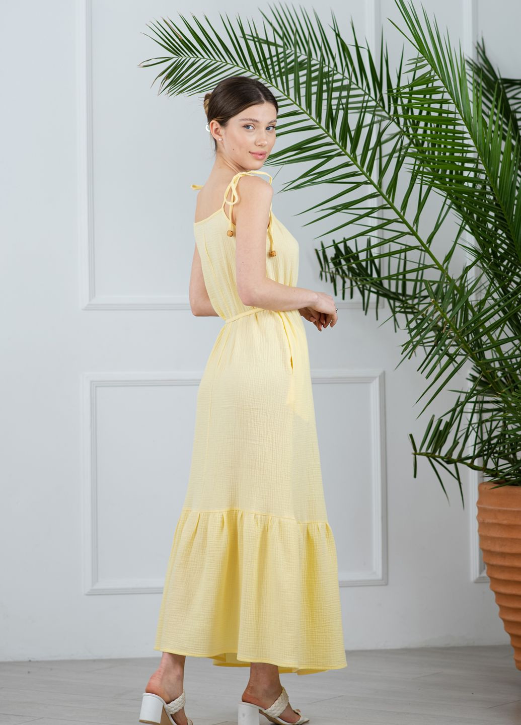Желтое кэжуал платье Azuri однотонное
