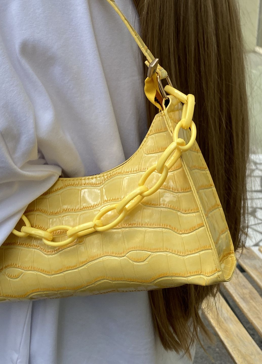 Женская маленькая сумка через плечо багет рептилия желтая No Brand (270369423)