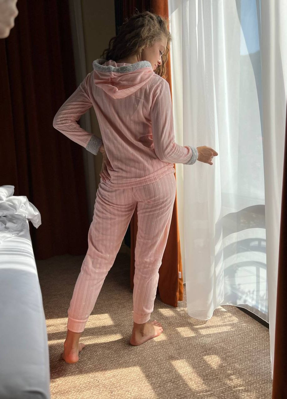 Персиковая теплая пижама No Brand