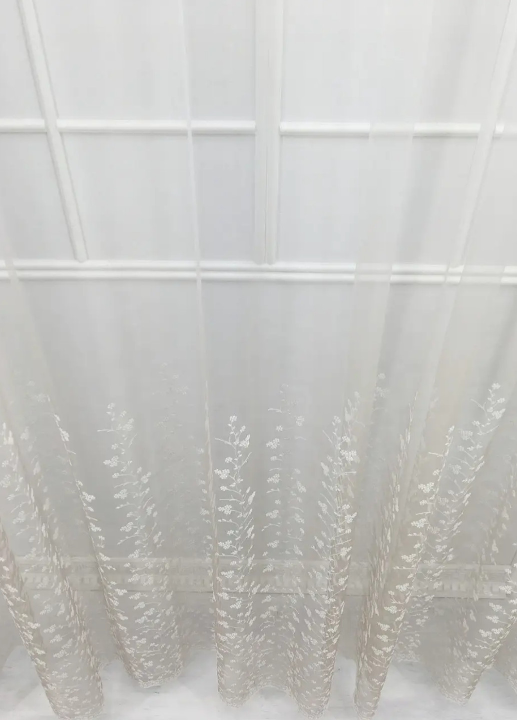 Готовый тюль фатин с вышивкой, градиент бежевый, ширина 250 см, высота 260 см No Brand (259215354)