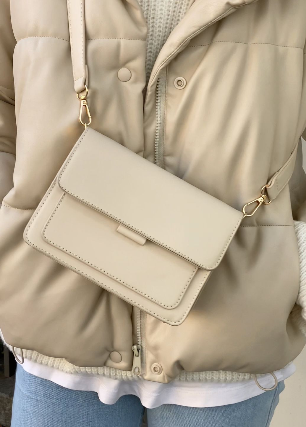 Женская сумка кросс-боди 00876 молочная белая No Brand (270282997)