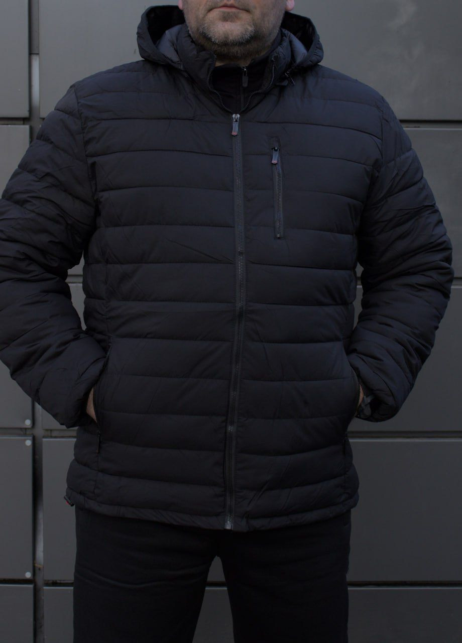 Черная демисезонная утепленная стеганная куртка Vakko