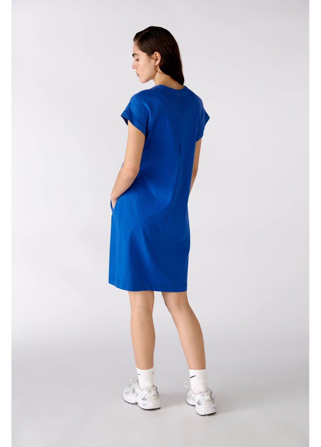 Синее кэжуал женское платье синий футляр Oui