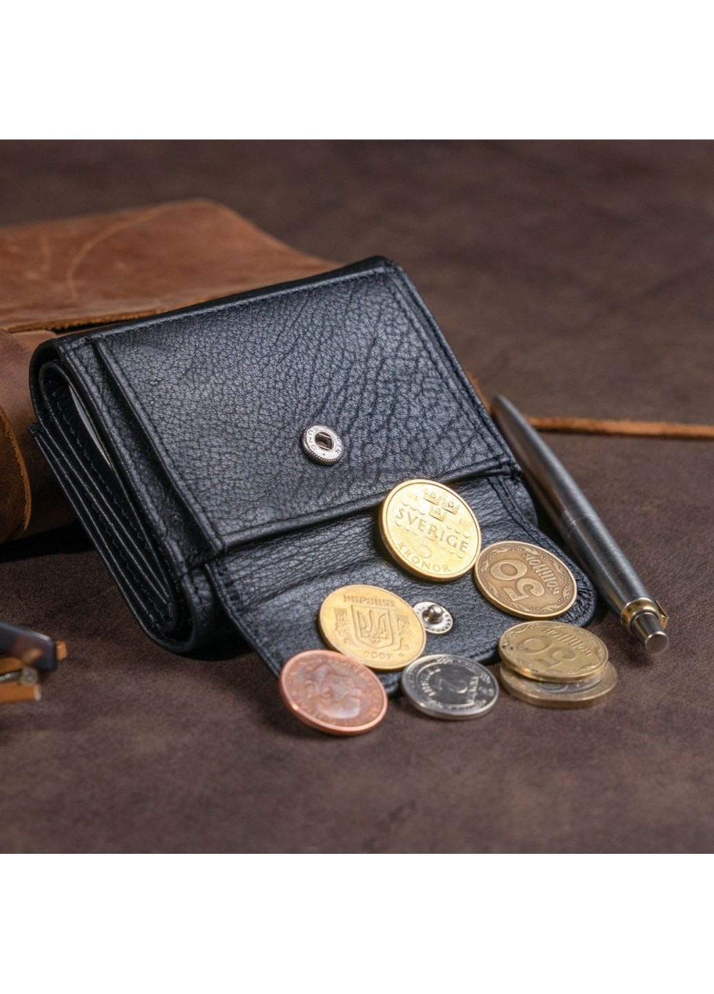 Жіночий шкіряний гаманець ST Leather 19356 Чорне ST Leather Accessories (262453854)