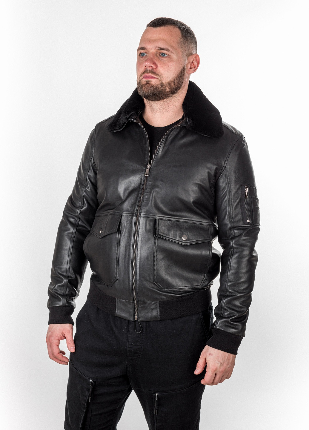 Утеплена класична натуральна шкіряна куртка осінь зима демісезон з зйомним хутром на резинці W-8 чорна Actors (258075535)