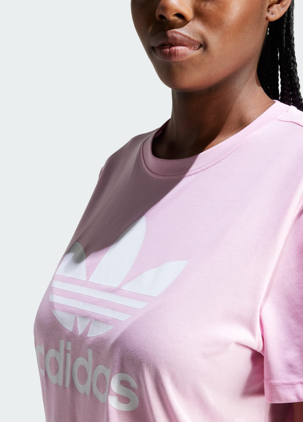Розовая всесезон футболка adicolor trefoil boxy adidas