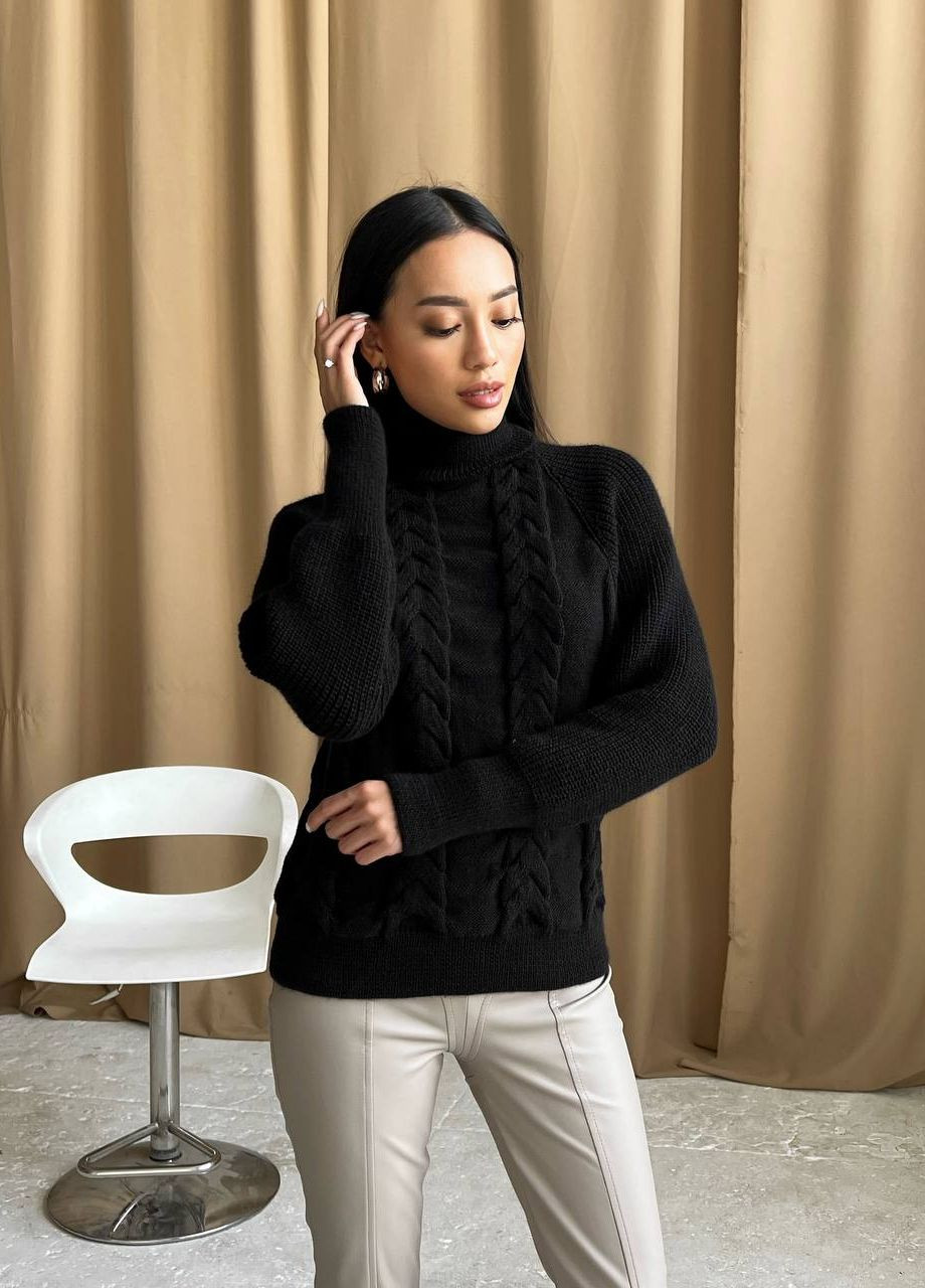 Жіночий в'язаний светр з об'ємними рукавами колір чорний р.42/46 443580 New Trend (266901825)